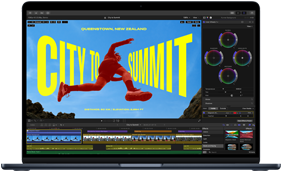 MacBook Air Display, Teilansicht, zeigt Videoschnitt, um die Fähigkeiten des M5 Chip zu veranschaulichen